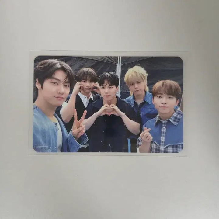 [BUNJANG] N.Flying NC4 Love.Fly.Fun.See Group Photocard / 엔플라잉 엔콘 4 럽펜씨 단체포카