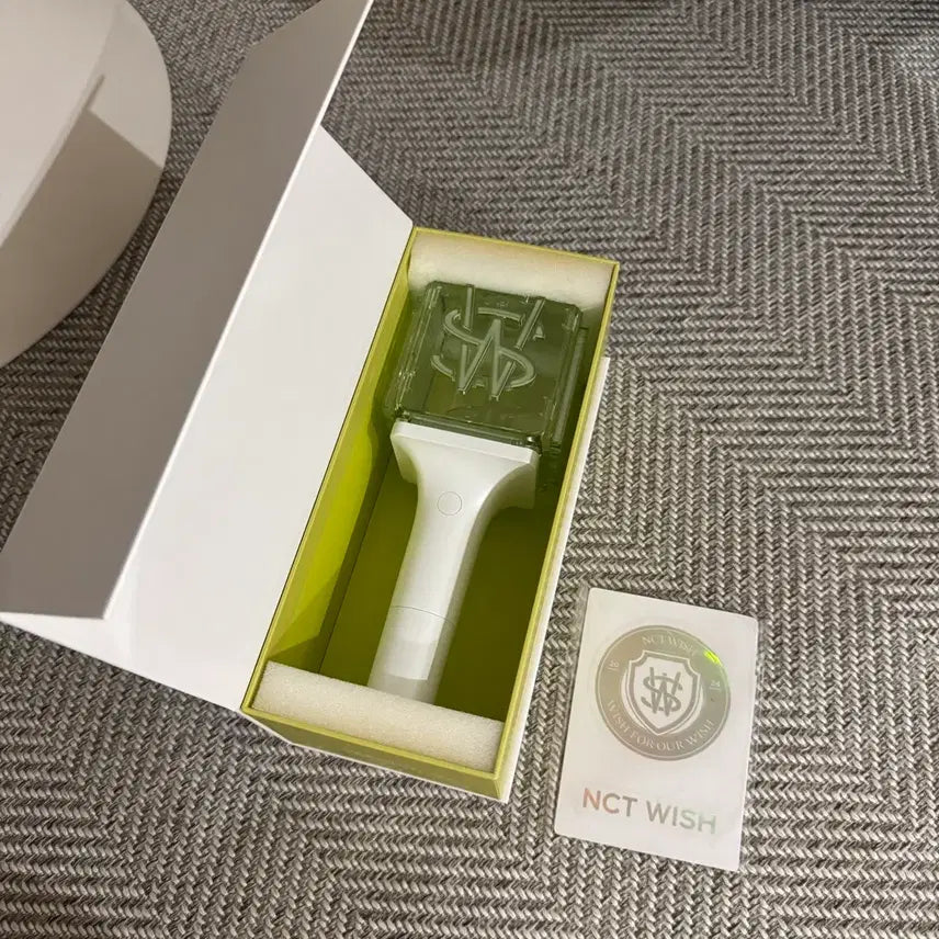 [BUNJANG] NCT Wish Lightstick (Sealed) / 응원봉 미사용 새상품 단순개봉 엔시티 위시 응원봉 믐뭠봄