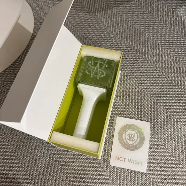 [BUNJANG] NCT Wish Lightstick (Sealed) / 응원봉 미사용 새상품 단순개봉 엔시티 위시 응원봉 믐뭠봄