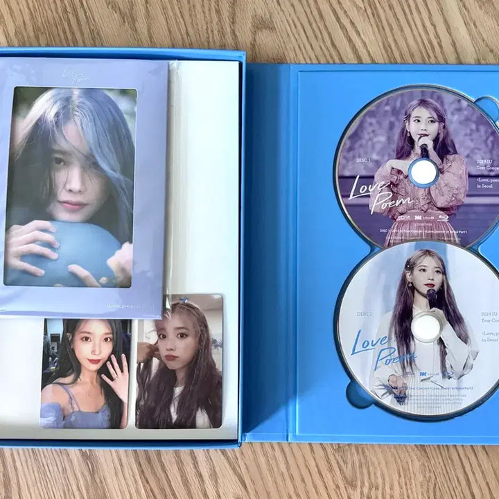 [BUNJANG] IU Love Poem Concert Blu-ray / 아이유 러브포엠 블루레이