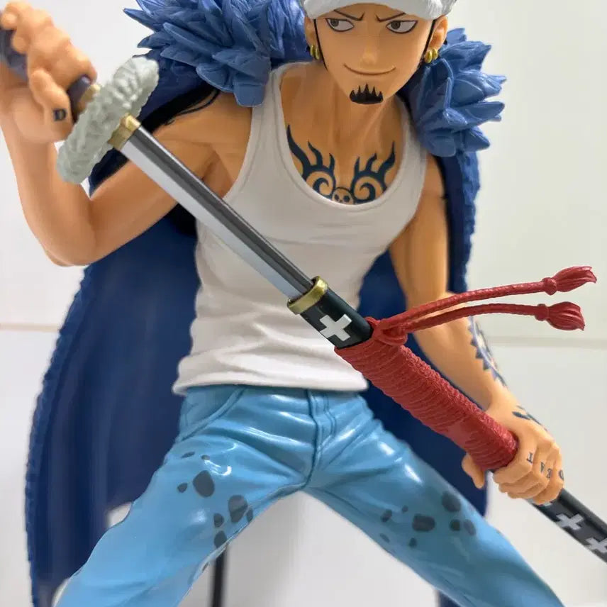 [BUNJANG] Trafalgar Law One Piece Figure / 원피스 로우 피규어 (상자없음)