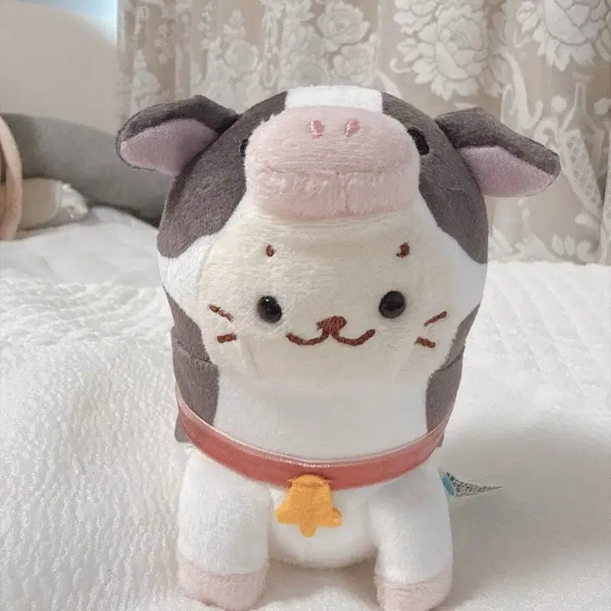 [BUNJANG] Cow Sirotan Plush / 젖소 시로탄 인형