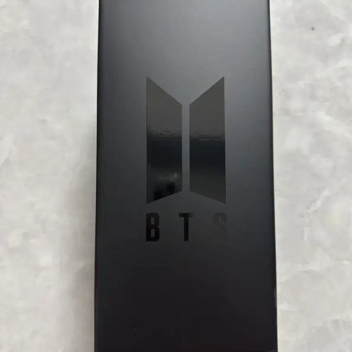 [BUNJANG] BTS Army Bomb Gen 4 (Sealed) / 방탄소년단 BTS ARMY 아미밤 4세대(미개봉 새제품)