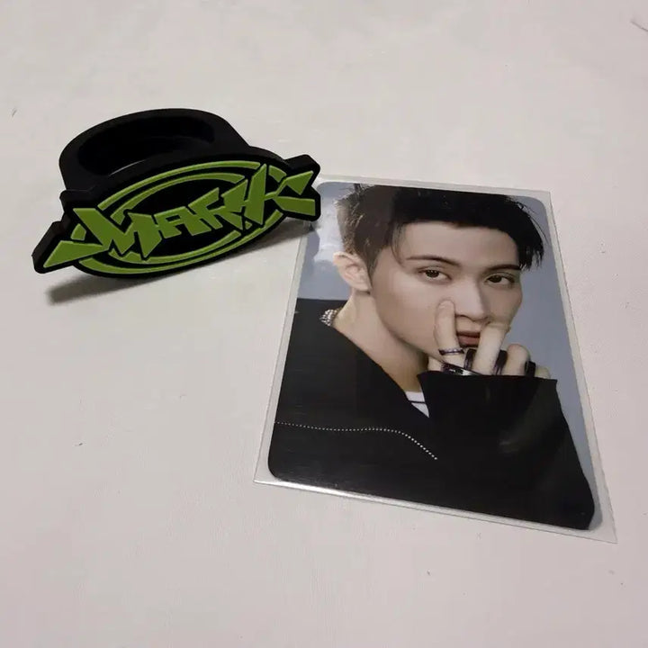 [BUNJANG] NCT DREAM Dream Show 4 MD Official Fanlight Accessory Mark / 원가이하) 엔시티드림 드림쇼4 엠디 팬라이트 악세사리 마크