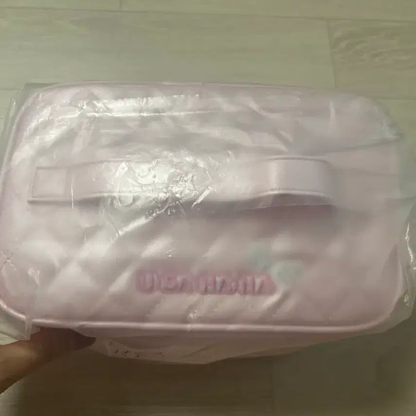 [BUNJANG] Sanrio Ichiban Kuji Usahana Pouch / 산리오쿠지 / 우사하나파우치