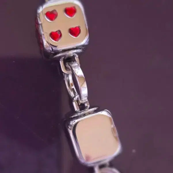 [BUNJANG] G-Dragon x Casetify Cube Keychain / G-dragon 케이스티파이 큐브키링