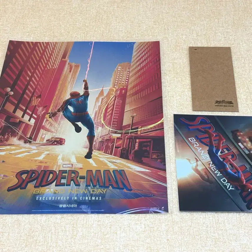 [BUNJANG] Spider-Man: Across the Spider-Verse Poster Art Card TTT / 스파이더맨 브랜드 뉴 데이 광음시네마 포스터 TTT 아트카드 광음 포스터
