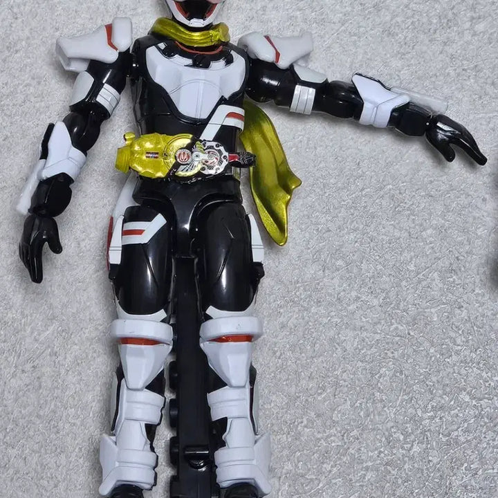 [BUNJANG] Bandai S.H.Figuarts Kamen Rider Geats, Tycoon, and Nago Set / 장동 가면라이더 기츠&amp;타이쿤&amp;나고 세트