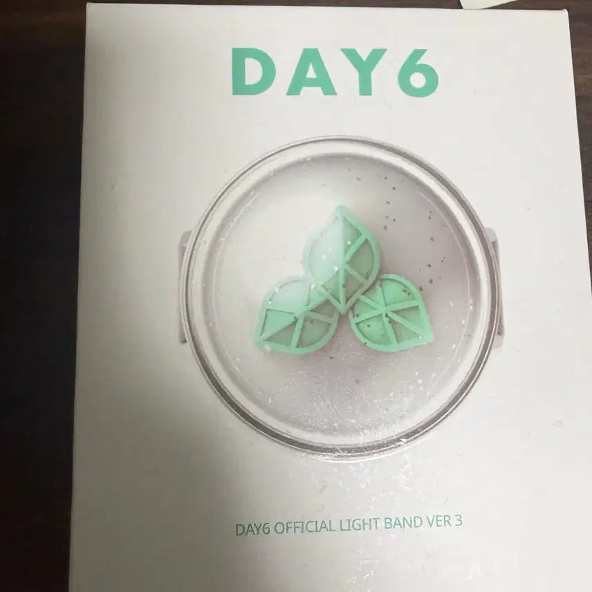 [BUNJANG] DAY6 Made Watch ver.3 Official Lightstick / 마데워치 ver.3