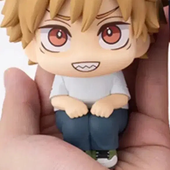 [BUNJANG] Chainsaw Man Denji Look-Up Exclusive Cushion / 체인소맨 덴지 룩업 특전