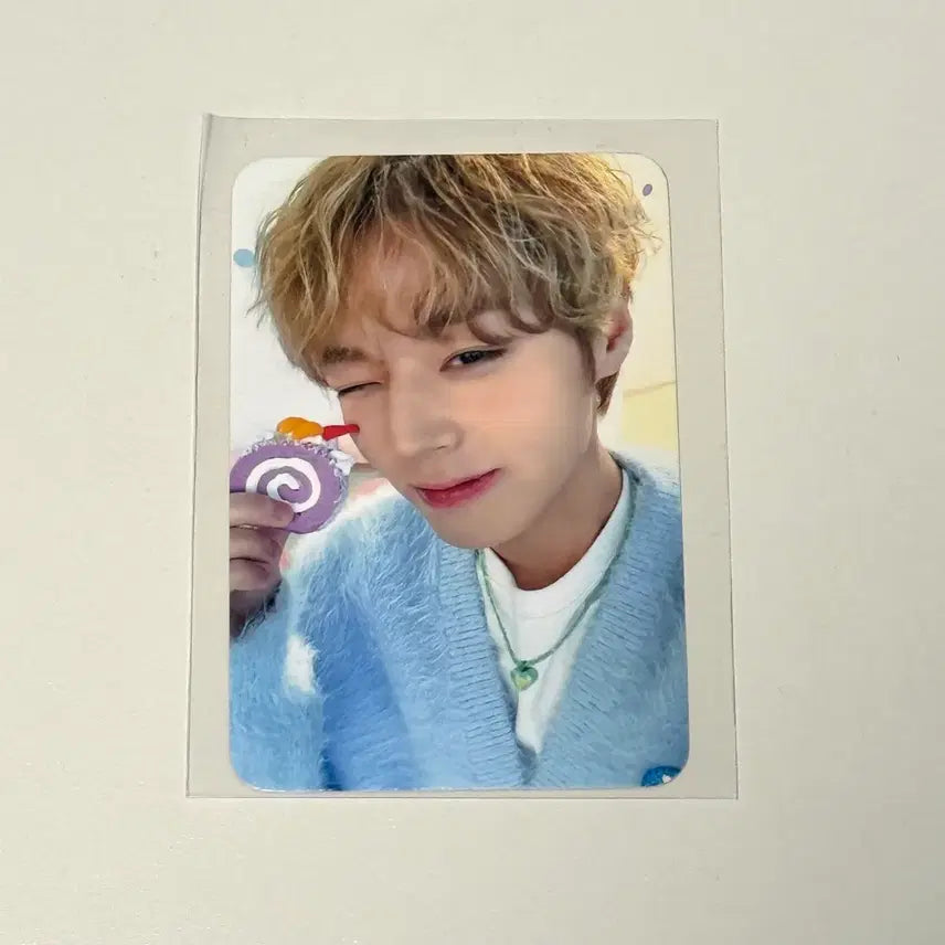 [BUNJANG] Park Ji Hoon 2025 Birthday Boy Photopackage Bundle Set / 박지훈 2025 Birthday Boy 생일카페 생카 포토패키지 포토카드 일괄