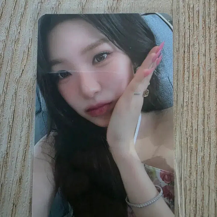 [BUNJANG] fromis_9 Baek Jiheon InkiGayo Photocard / 프로미스나인 공방 포카 팔아요