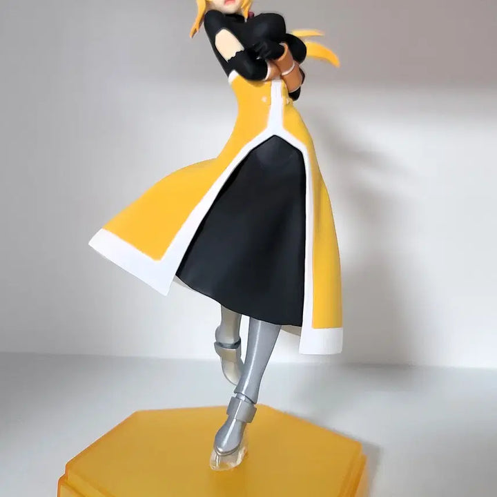 [BUNJANG] Good Smile Company POP UP PARADE Konosuba Darkness Figure (Opened) / (택포)굿스마일컴퍼니 POP UP PARADE 이 멋진 세계에 축복을! 다크니스 개봉품 팝니다