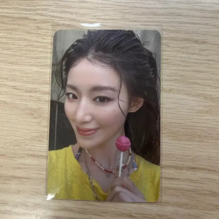 [BUNJANG] G)I-DLE Shuhua Photocard / 아이들 슈화 포카 팔아요