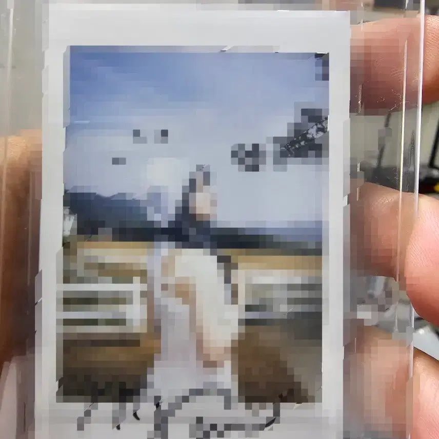 [BUNJANG] NMIXX Lily Ceremony Music Video Dress Signed Autograph Polaroid / 사운드웨이브 qwer 쵸단 세레머니 뮤비 드레스 착장 친필 싸폴 싸인 폴라로이드