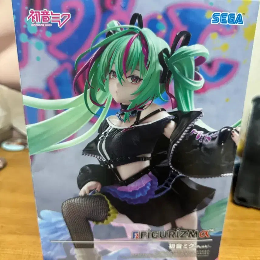 [BUNJANG] Sega Hatsune Miku Figure (Sealed) / 세가 하츠네 미쿠 피규어(미개봉)