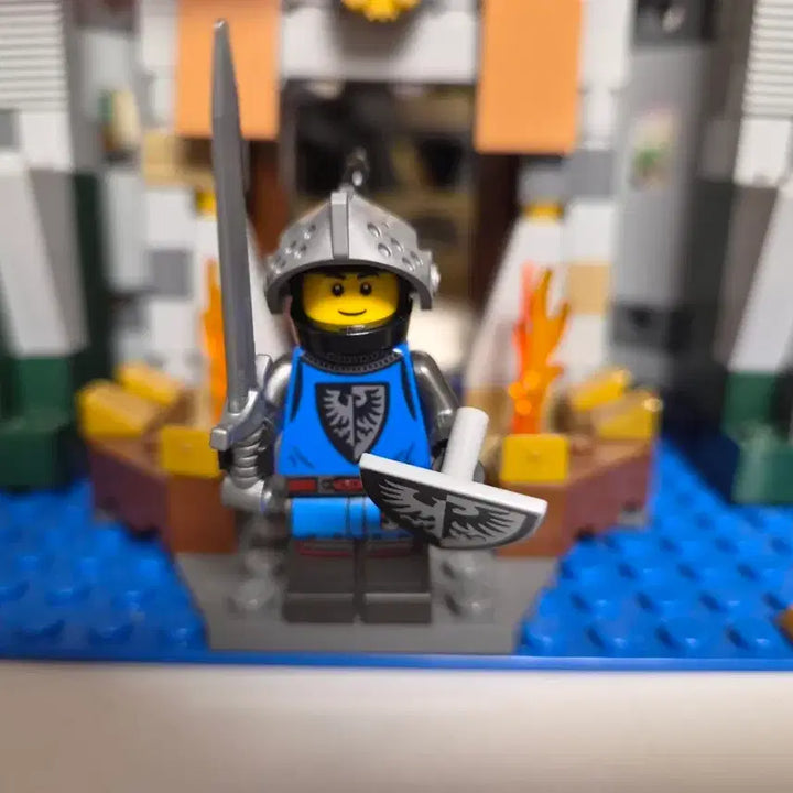 [BUNJANG] LEGO Falcon Knight Figure / 레고 팔콘 기사 피규어