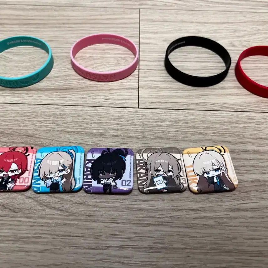 [BUNJANG] Blue Archive C&amp;C Can Badge &amp; Sugar Rush Cheer Bracelet Set / 블루아카이브 c&amp;c 캔뱃지, 슈가러쉬 응원 팔찌