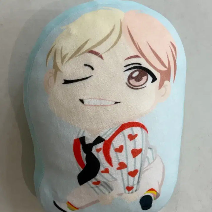 [BUNJANG] BTS V Soft Cushion / 방탄 BTS 소프트 쿠션  - 뷔 태태