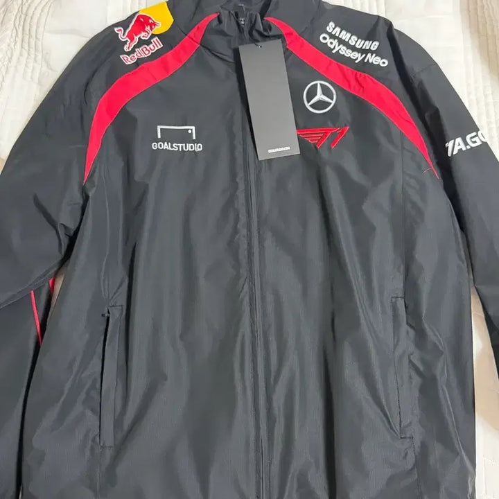 [BUNJANG] T1 2024 LCK Spring Uniform Jacket Non-Marking L (Marking Kit Included) / T1 티원 2024 LCK 스프링 유니폼 자켓 논마킹 새상품 L (마킹키트 제공)