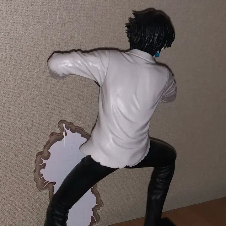 [BUNJANG] Chrollo Lucilfer Phantom Troupe Special Move Figure / 클로로 도적의 극의 피규어 처분
