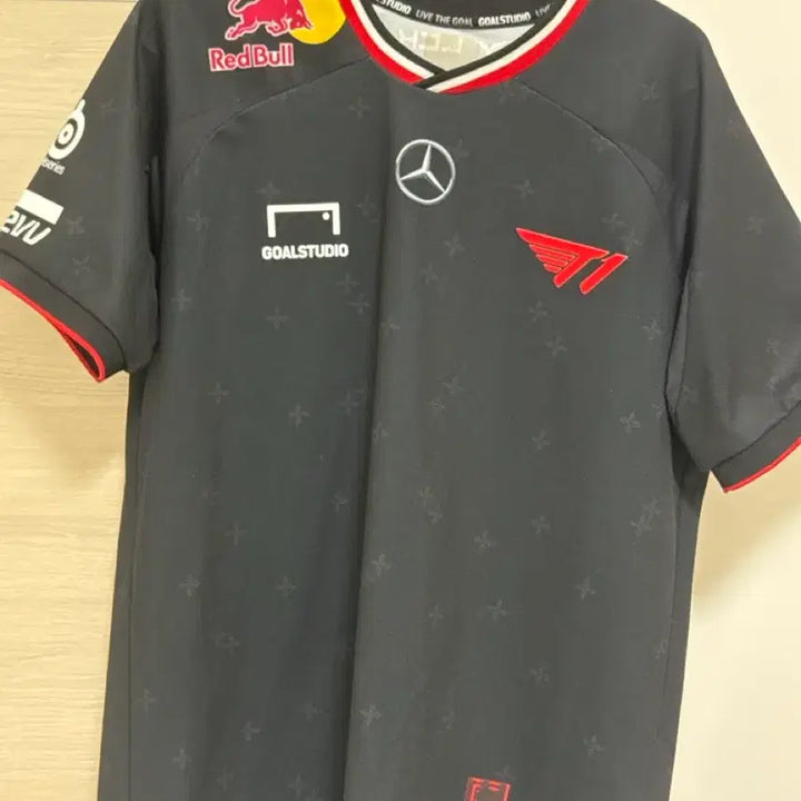 [BUNJANG] T1 Keria 2025 Jersey (Size M) / 티원 유니폼 (25)