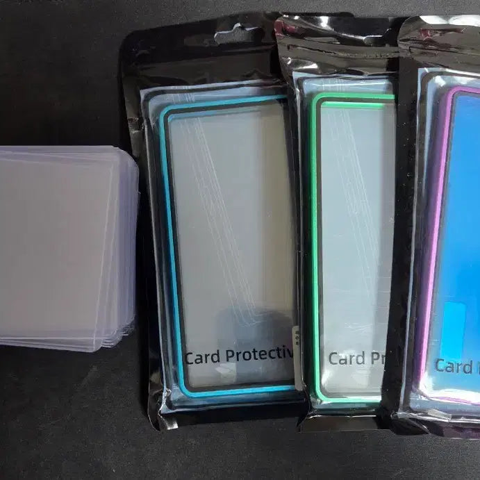 [BUNJANG] 40x Card Sleeves + 3x Graded Card Metal Cases / 탑로더 40개 + 등급용 메탈케이스 3개 팝니다! (포켓몬카드,원피스카드,등급카드 가능)