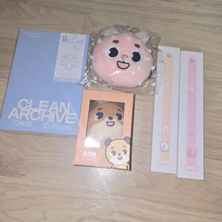 [BUNJANG] DAY6 Denimals Madewatch Strap / 데이식스 데니멀즈 마데워치 스트랩 일괄(+포카