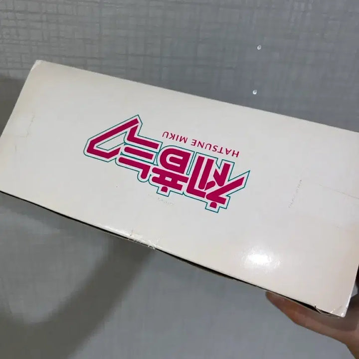 [BUNJANG] Hatsune Miku Angel Breeze Figure (Sealed) / [미개봉] 하츠네미쿠 엔젤브리즈 피규어 고전