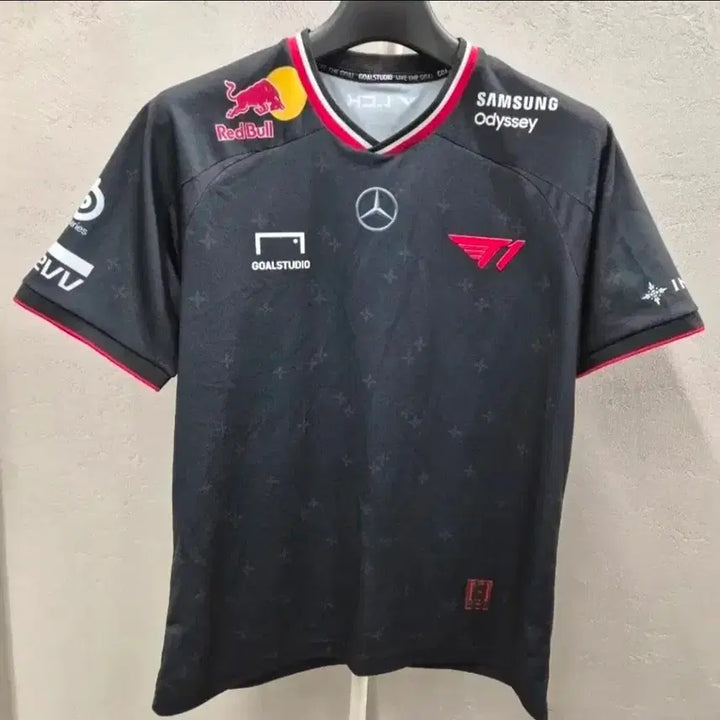 [BUNJANG] T1 25 LCK Cup Player Issued Uniform with Becker Customization / T1 25 LCK컵 지급용 유니폼 팝니다(t1단장마킹)