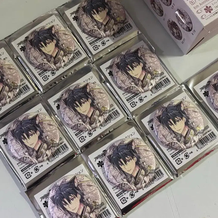 [BUNJANG] IDOLiSH7 Izumi Iori 6th Anniversary Nekomimi Can Badge Bundle Set (10 pcs) / 아이나나 이즈미 이오리 6주년 네코미미 캔뱃지 10개 일괄 판매