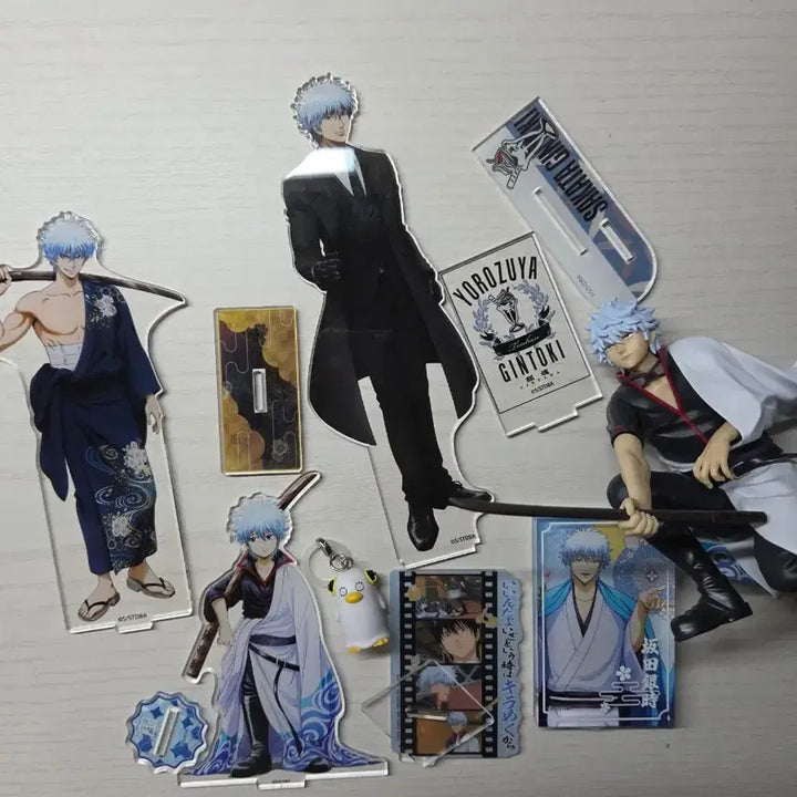 [BUNJANG] Gintoki Acrylic Standee &amp; Figure Bundle / 은혼 긴토키  아크릴,피규어 일괄
