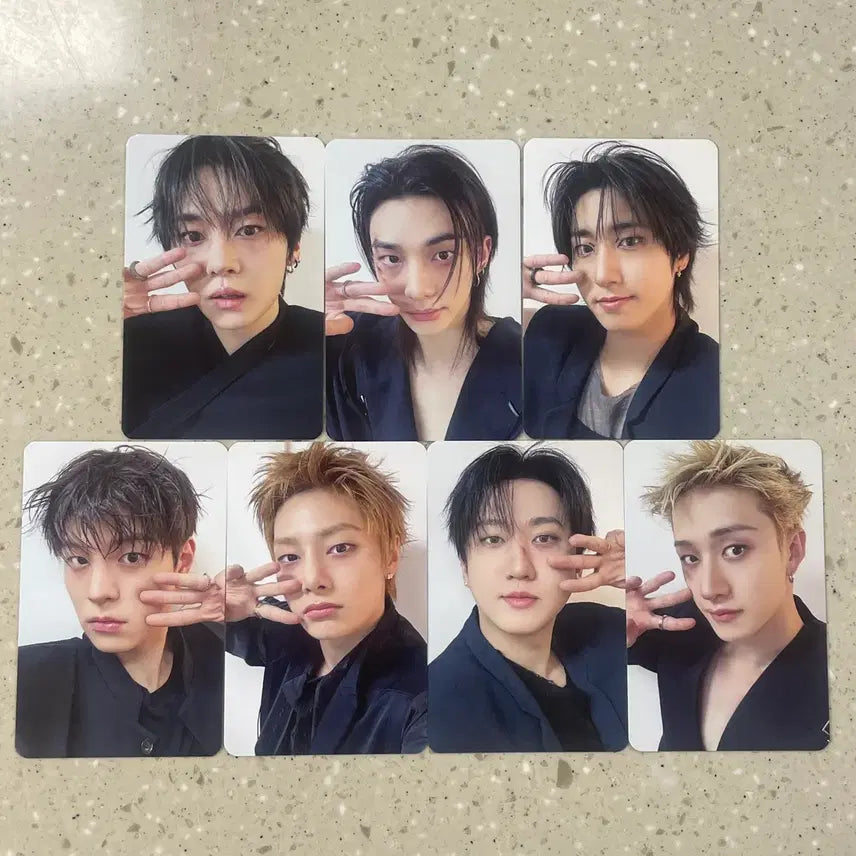 [BUNJANG] Stray Kids Unlock Tour Gift Photocard (Excluding Felix) / 스키즈 런잇 콘서트 입장 기프트 포카 양도