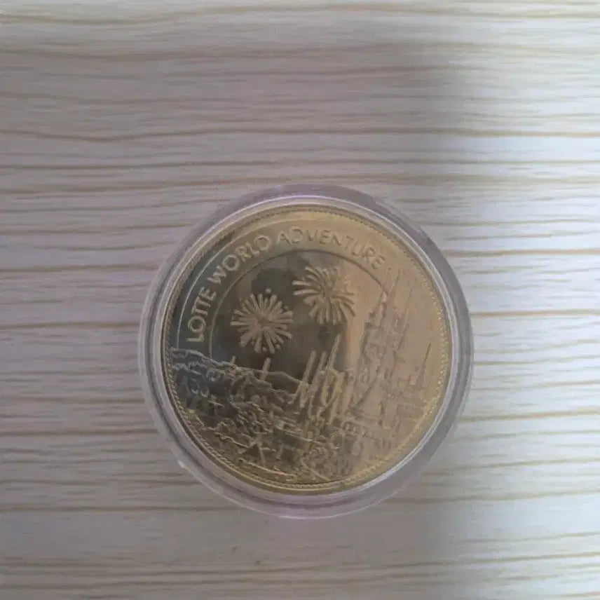 [BUNJANG] Lotte World Adventure Commemorative Medal / 롯데월드 어드벤처 기념 메달 판매해요.