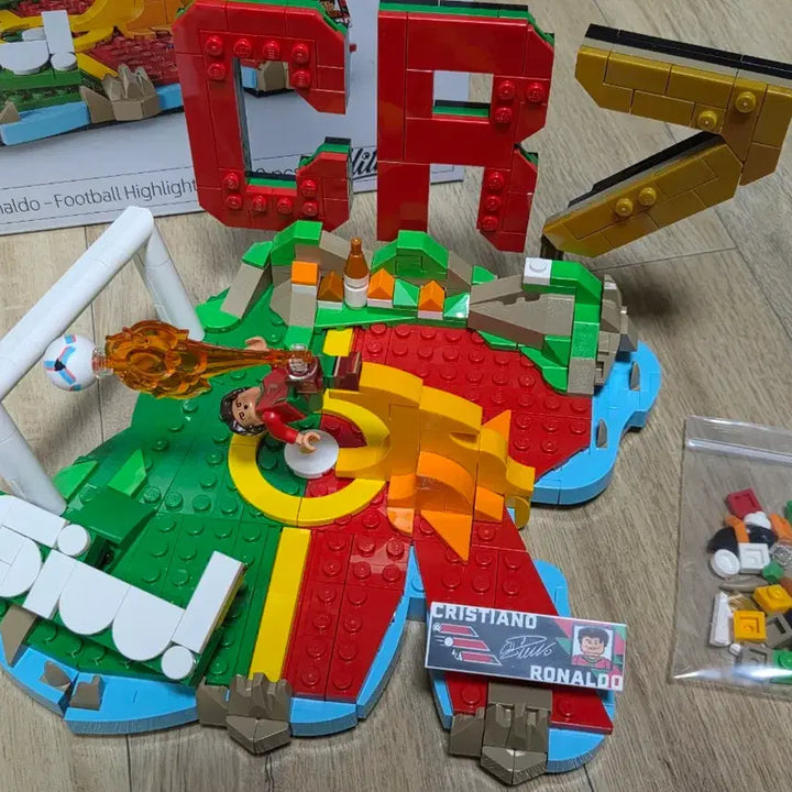 [BUNJANG] LEGO Authentic Cristiano Ronaldo Football Highlights Set 43012 / 레고 정품 크리스티아누 호날두 하이라이트 풀세트 43012