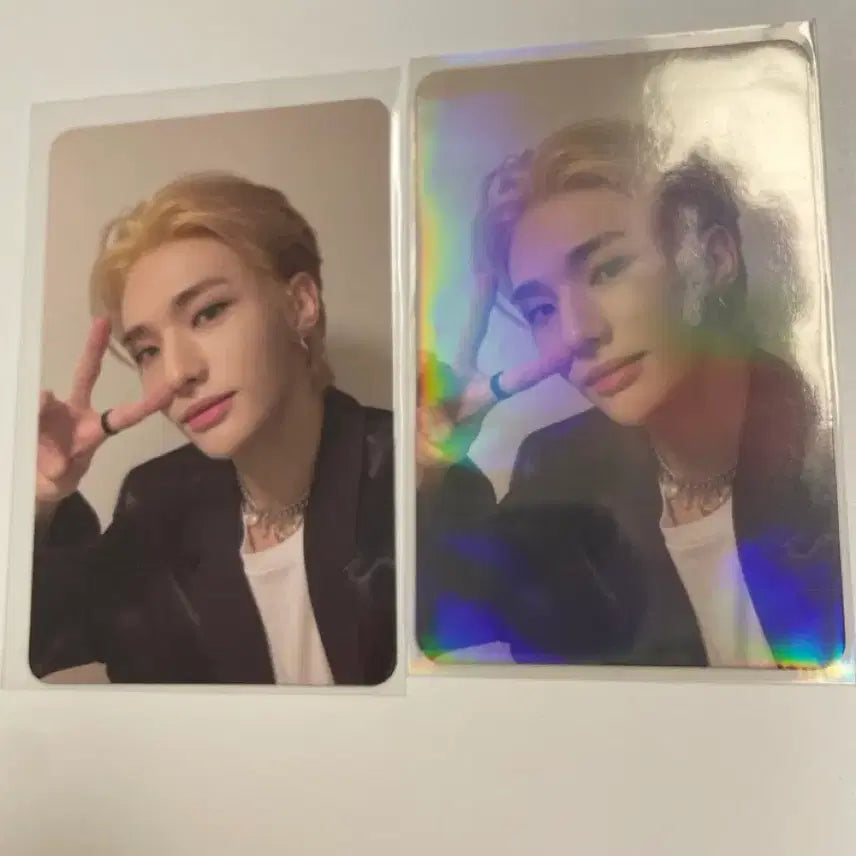 [BUNJANG] Stray Kids Hyunjin Hologram Photocard / 스트레이키즈 현진 포토카드