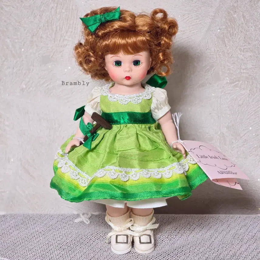[BUNJANG] Madame Alexander Little Irish Lass 8-inch Vintage Doll / 마담 알렉산더 빈티지돌 8인치 인형 소품 수집 장식 리틀 아이리시 래스