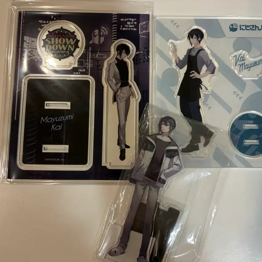 [BUNJANG] Nijisanji Kayuizumi Mayuzumi Acrylic Stand / 니지산지 마유즈미 카이 아크릴 카페