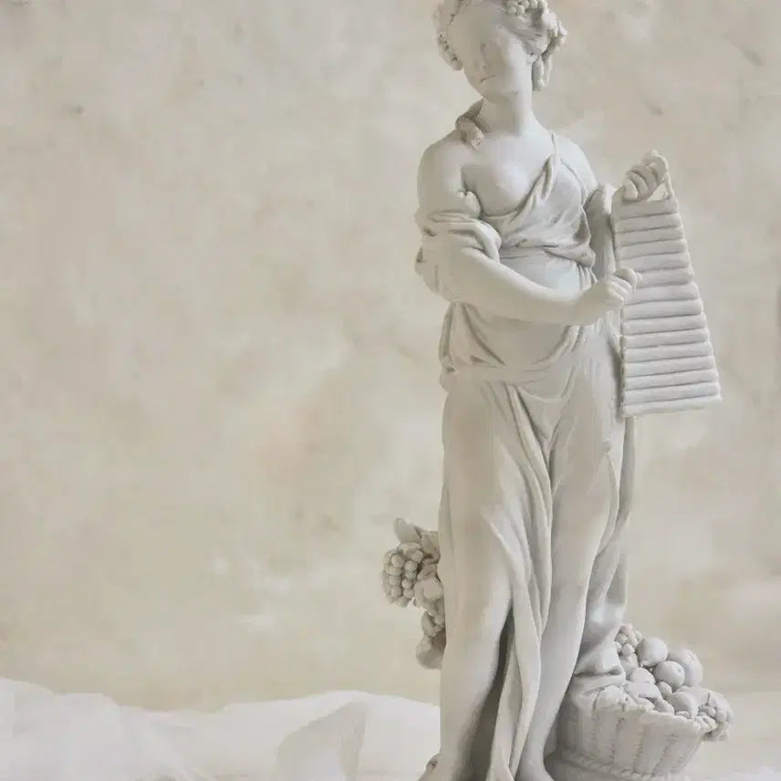 [BUNJANG] Sèvres Bisque Figurine &