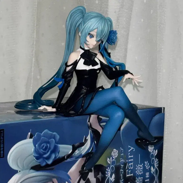 [BUNJANG] Furyu Hatsune Miku Noodles Stopper Figure Flower Fairy Blue Rose ver. / 후류 하츠네 미쿠 누들스토퍼 피규어 플라워 페어리 블루 로즈 ver