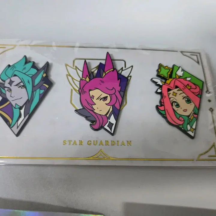 [BUNJANG] League of Legends Star Guardian Limited Edition Badge Set / 리그오브레전드 롤 별수호자 한정판 뱃지세트