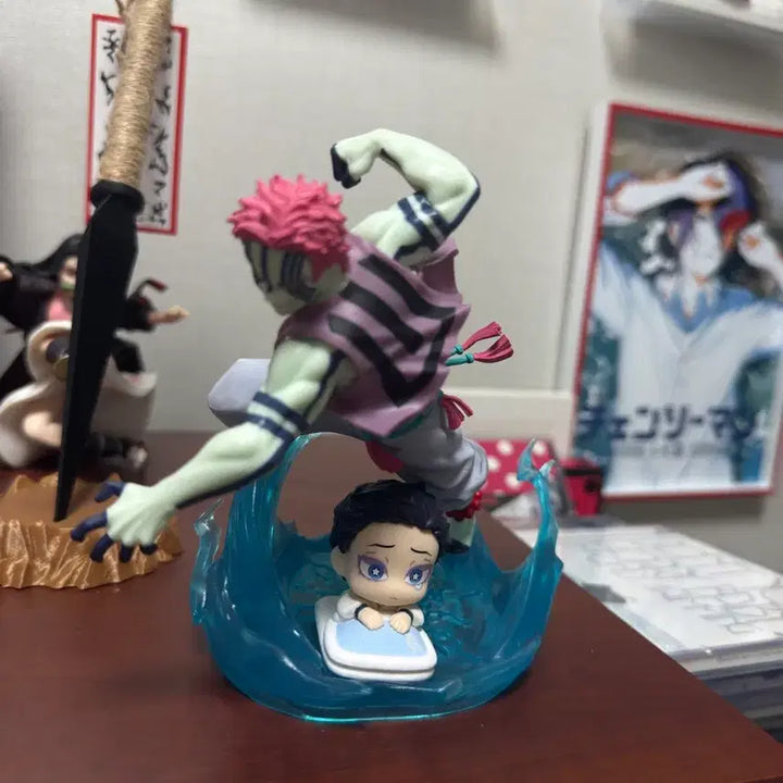[BUNJANG] Akaza Figure with Onemutan / 아카자 피규어