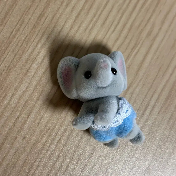 [BUNJANG] Sylvanian Families Old Elephant / 실바니안 올드 코끼리