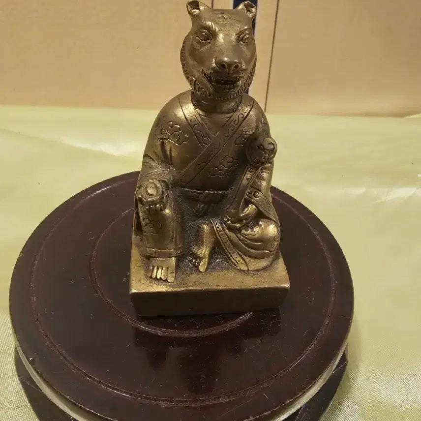 [BUNJANG] Twelve Guardian Deities Horse and Sheep Statues / 12지신 상 말과 양.