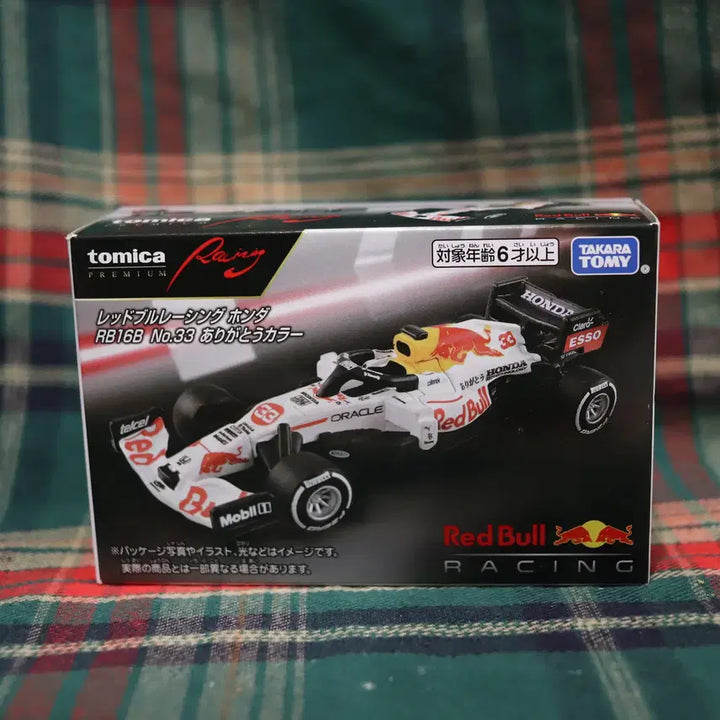 [BUNJANG] Tomica Premium Racing Red Bull Honda RB16B No. 33 - Honda Tribute White Livery / 토미카 프리미엄 레이싱 레드불 F1 레이싱 혼다 RB16B No 33 혼다 헌정 화이트 리버리