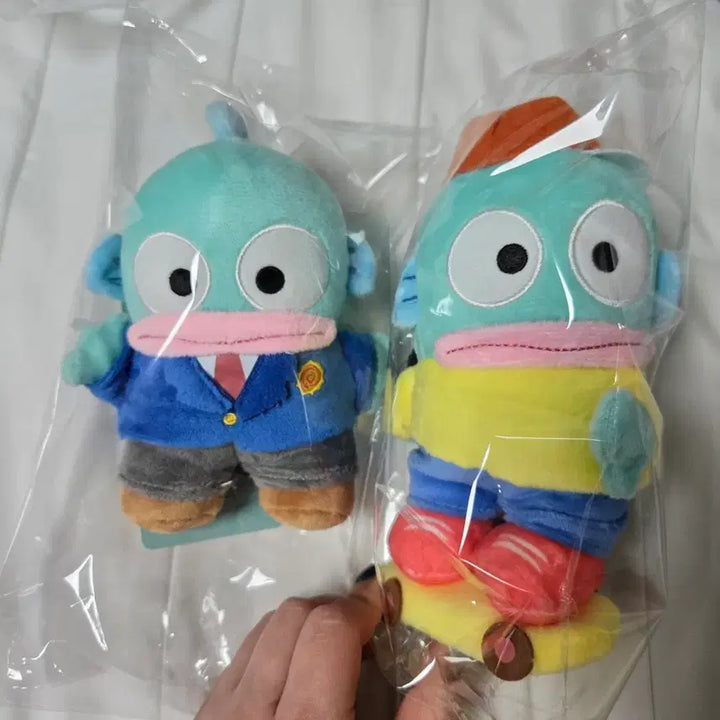 [BUNJANG] Sanrio Hangyodon Plush Doll / 산리오 한교동 인형