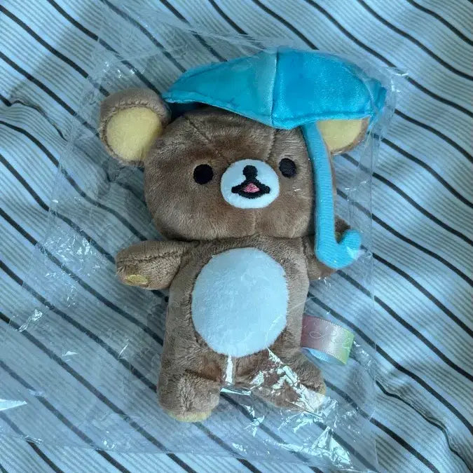 [BUNJANG] Rilakkuma Rainy Day Umbrella Plush Doll / 리락쿠마 비온뒤맑음 우산 인형 배포