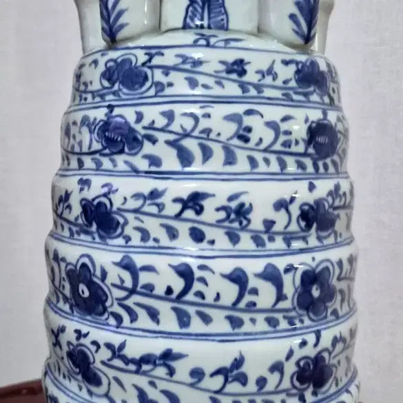 [BUNJANG] Ming Dynasty Celadon Blue and White Porcelain Pagoda Vase / 중국 골동품 대명 청화백자 탑 도자기