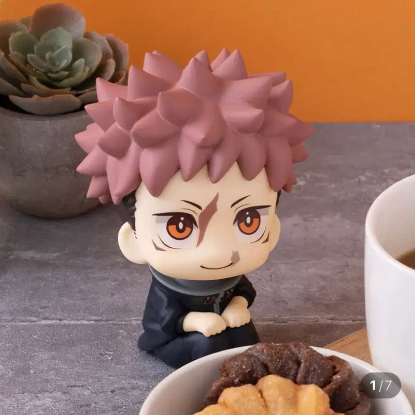 [BUNJANG] Jujutsu Kaisen Yuji Itadori Ver. 2 Look-up Special Edition Cushion Included (+ Rubber Keychain) / 주술회전 이타도리 유지 ver.2 룩업 특전 방석 포함 (+고무키링)
