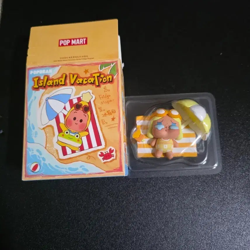 [BUNJANG] Pop Mart CryBaby Island Journey Magnet / 팝마트 팝빈 크라이베이비 섬으로 떠나는 여행 마그넷